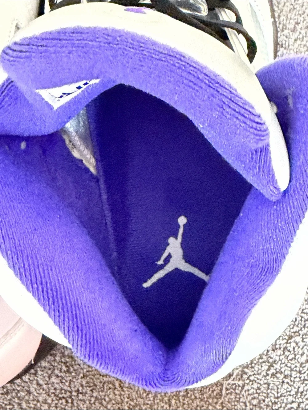Air Jordan 5 Retro “Concord” White/Purple- Men’s size 11